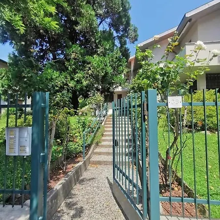 Апартаменты Panoramic Mini Loft Giove *